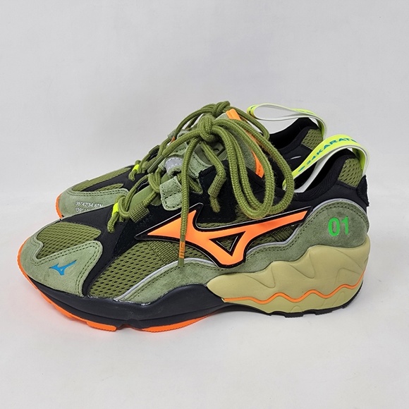 Mizuno Wave Rider 1 24Karats x Mita Sneakers main image 9